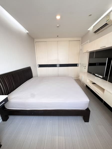 TC Green Rama 9, Bangkok, Rama 9 Road, Huai Khwang, Huai Khwang, Bangkok, 1 Bedroom, 39 sqm, Condo For Sale, by คุณ เชอร์รี่, 500218791 - ห้องนอน ชุดเฟอร์ครบ - DDproperty.com