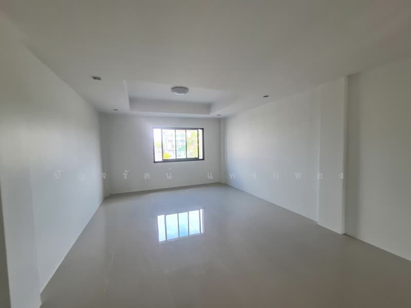 (C Space Sam Khok), Pathum Thani, Sam Khok, Sam Khok, Pathum Thani, , 206 sqm, Shophouse For Sale, by บัญจรัตน์ แพรกทอง, 500218794 - DDproperty.com