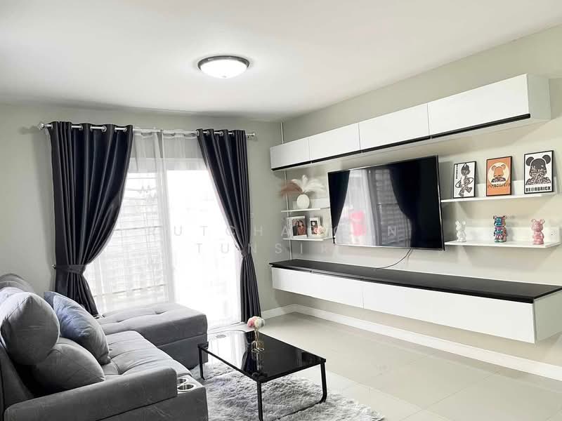 ให้เช่า - บ้านในโครงการ ให้เช่า – ใกล้ตลาดเจริญเจริญ เพียง 10 นาที ค่าเช่า 22,000 บาท / เดือน No.13H492, เชียงใหม่