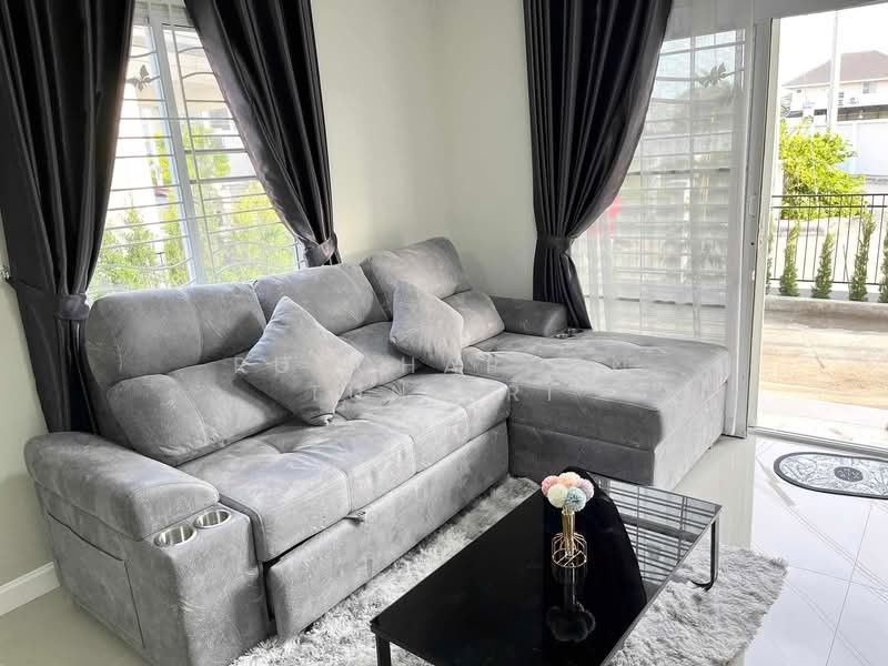 ให้เช่า - บ้านในโครงการ ให้เช่า – ใกล้ตลาดเจริญเจริญ เพียง 10 นาที ค่าเช่า 22,000 บาท / เดือน No.13H492, เชียงใหม่