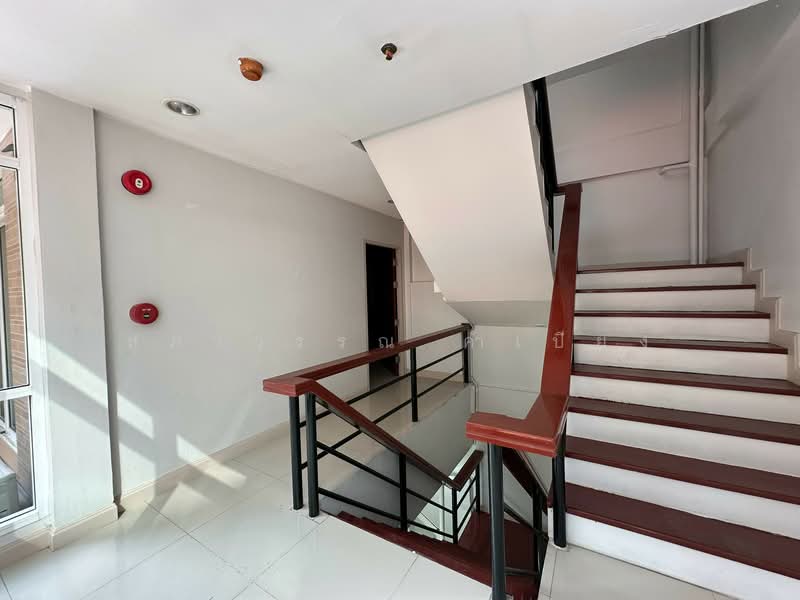 Commercial Building, Saladaeng Road, Bangkok, 1/16-17 ซ.มเหสักข์ 3 ถ.ศาลาแดง, Silom, Bang Rak, Bangkok, , 400 sqm, Shophouse For Sale, by สุภาวรรณ คำเปียง, 500218815 - DDproperty.com