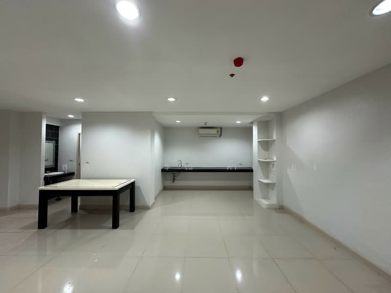 ขายอาคารพาณิชย์สีลม 2 คูหา 4 ชั้น 26 ตร.ว. 400 ตร.ม. ซ.มเหสักข์ 3 ถ.ศาลาแดง ติด Central Park, กรุงเทพ, 1/16-17 ซ.มเหสักข์ 3 ถ.ศาลาแดง, สีลม, บางรัก, กรุงเทพ, 400 ตร.ม., ตึกแถว-อาคารพาณิชย์ ขาย, โดย สุภาวรรณ คำเปียง, 500218815 - DDproperty.com