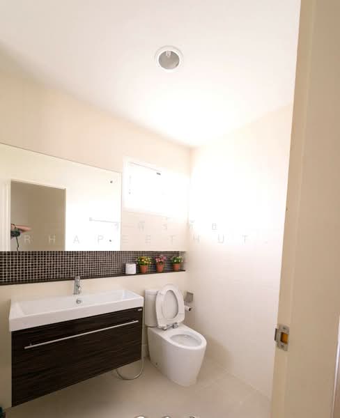 The Centro Watcharapol : เดอะ เซนโทร วัชรพล, กรุงเทพ, ถนนสุขาภิบาล 5, ออเงิน, สายไหม, กรุงเทพ, 180 ตร.ม., บ้านเดี่ยว ให้เช่า, โดย รพีร์ทัธ Rhapeethut (ทัธ), 500218820 - DDproperty.com