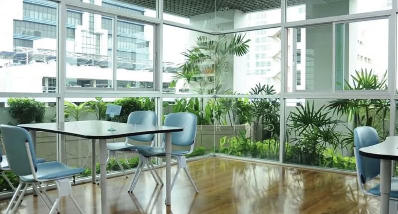 St Louis Grand Terrace : เซ็นต์ห ลุยส์ แกรนด์ เทอเรส, กรุงเทพ, ซอย สาทร 11 S Sathon Rd, ยานนาวา, สาทร, กรุงเทพ, 110 ตร.ม., คอนโด ให้เช่า, โดย Pavana Sirikogar, 500218834 - DDproperty.com