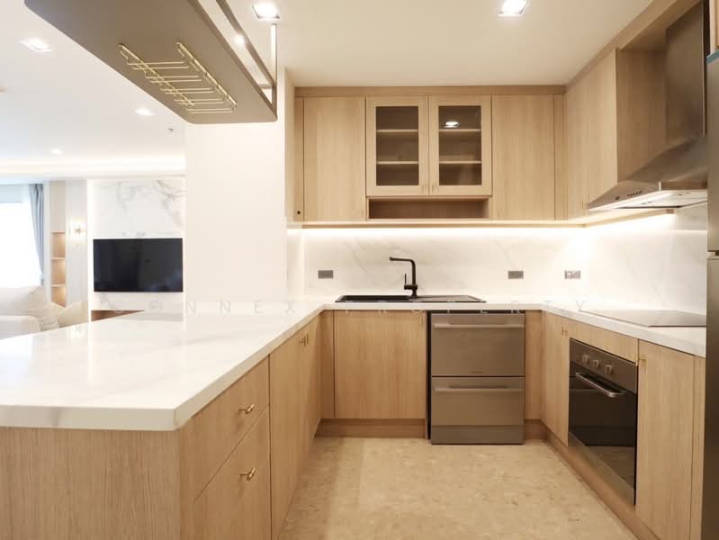 Nusasiri Grand, Bangkok, Soi Sukhumvit 42, Phra Kanong, Khlong Toei, Bangkok, 4 Bedrooms, 171 sqm, Condo For Rent, by Connex Property, 500218844 - DDproperty.com