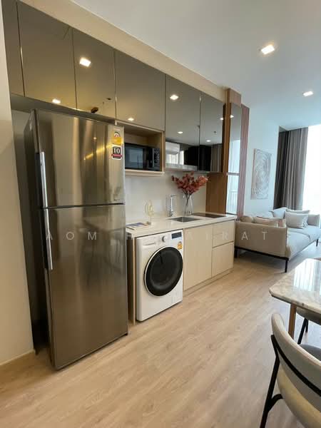 Noble State 39, Bangkok, 35 Soi Sukhumvit 39, Khlong Tan Nua, Watthana, Bangkok, 2 Bedrooms, 60 sqm, Condo For Rent, by Aom Hatairat, 500218865 - DDproperty.com