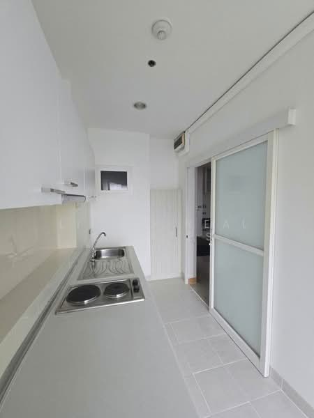 Life @ Ratchada, Bangkok, 36 Soi Lat Phrao 36, Chan Kasem, Chatuchak, Bangkok, 1 Bedroom, 40 sqm, Condo For Sale, by Living Real Estates, 500218868 - DDproperty.com
