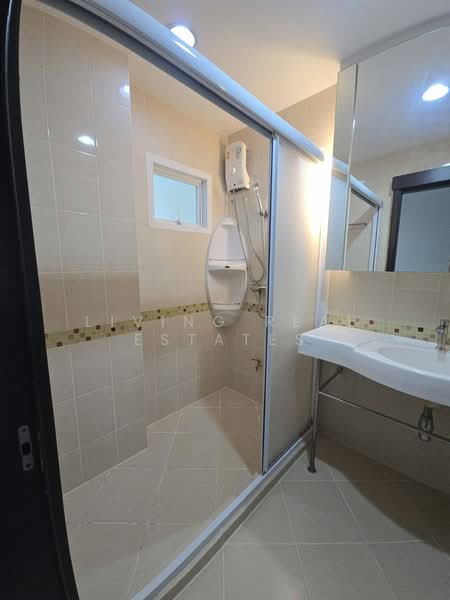 Life @ Ratchada, Bangkok, 36 Soi Lat Phrao 36, Chan Kasem, Chatuchak, Bangkok, 1 Bedroom, 40 sqm, Condo For Sale, by Living Real Estates, 500218868 - DDproperty.com