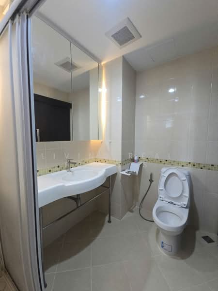 Life @ Ratchada, Bangkok, 36 Soi Lat Phrao 36, Chan Kasem, Chatuchak, Bangkok, 1 Bedroom, 40 sqm, Condo For Sale, by Living Real Estates, 500218868 - DDproperty.com