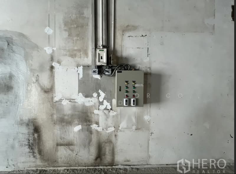 For rent Retail Space 134 sqm in Lumphini Pathum Wan BTS Chitlom Bangkok HRE00518, Bangkok, Lumphini, Pathum Wan, Bangkok, , 134 sqm, Retail Space For Rent, by Hero Realtor Co., Ltd., 500218870 - DDproperty.com