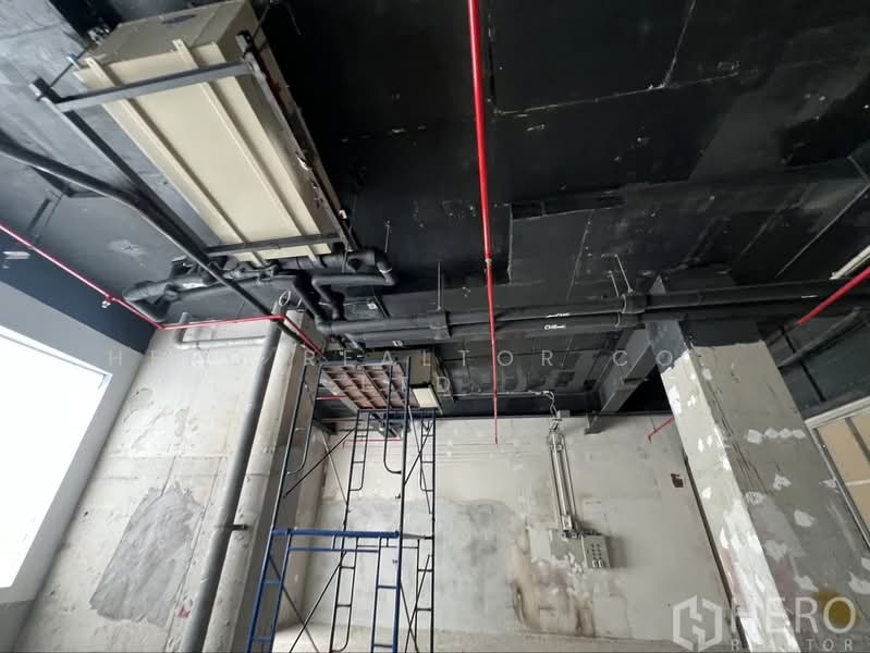 For rent Retail Space 134 sqm in Lumphini Pathum Wan BTS Chitlom Bangkok HRE00518, Bangkok, Lumphini, Pathum Wan, Bangkok, , 134 sqm, Retail Space For Rent, by Hero Realtor Co., Ltd., 500218870 - DDproperty.com