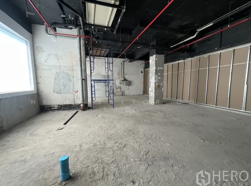 For rent Retail Space 134 sqm in Lumphini Pathum Wan BTS Chitlom Bangkok HRE00518, Bangkok, Lumphini, Pathum Wan, Bangkok, , 134 sqm, Retail Space For Rent, by Hero Realtor Co., Ltd., 500218870 - DDproperty.com