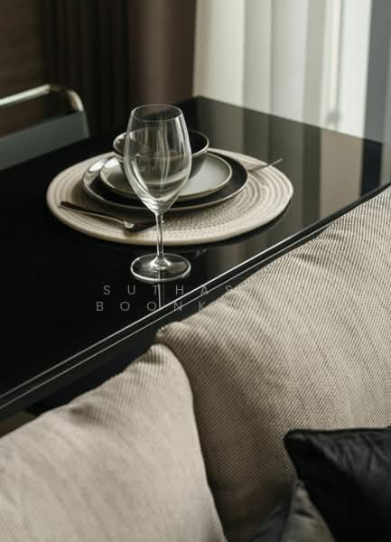 The Esse Asoke, Bangkok, 333 Soi Sukhumvit 21, Sukhumvit Road, Khlongtoei Nua, Watthana, Bangkok, 1 Bedroom, 48 sqm, Condo For Rent, by Suthasin Boonkong, 500218888 - DDproperty.com