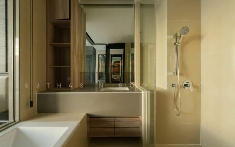 The Esse Asoke, Bangkok, 333 Soi Sukhumvit 21, Sukhumvit Road, Khlongtoei Nua, Watthana, Bangkok, 1 Bedroom, 48 sqm, Condo For Rent, by Suthasin Boonkong, 500218888 - DDproperty.com