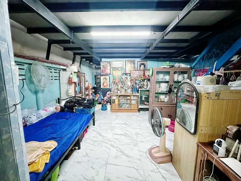 ขาย - บ้านเดี่ยว เคหะร่มเกล้า 27 ลาดกระบัง หน้าบ้านไม่ชนใคร, กรุงเทพ