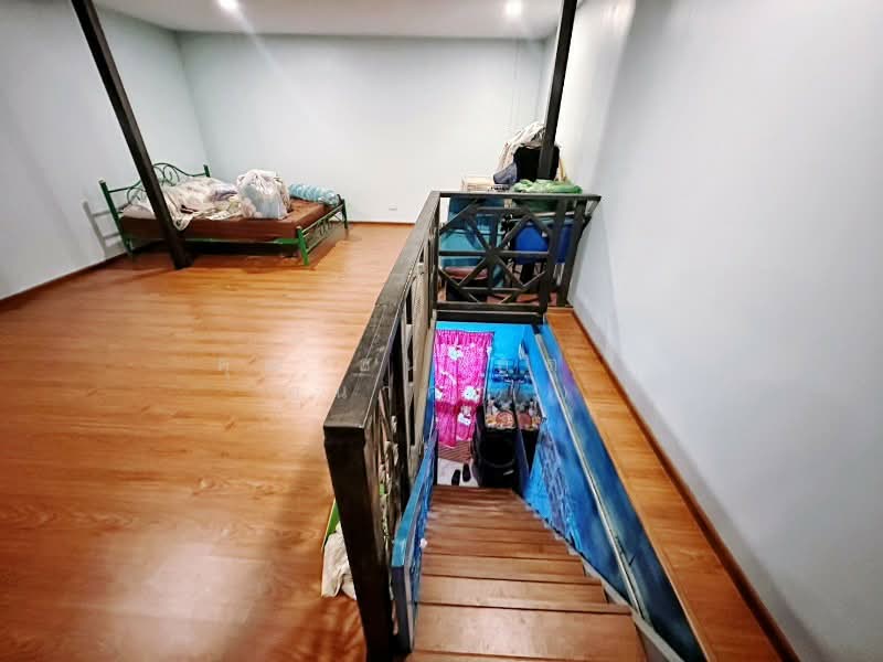 บ้านเดี่ยว เคหะร่มเกล้า 27 ลาดกระบัง หน้าบ้านไม่ชนใคร, Bangkok, เคหะร่มเกล้า, Khlong Song Ton Nun, Lat Krabang, Bangkok, 1 Bedroom, 120 sqm, Single Detached House For Sale, by คุณ อนาคต ( อนาคต ), 500218900 - DDproperty.com