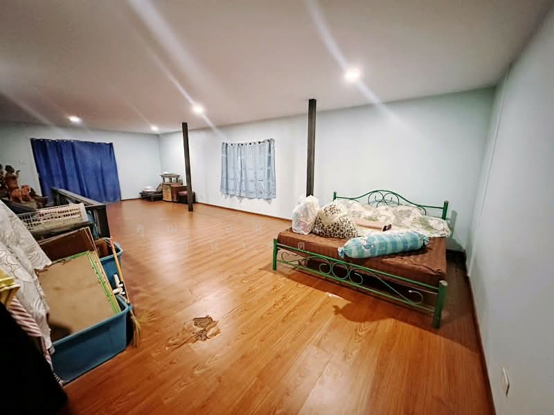 ขาย - บ้านเดี่ยว เคหะร่มเกล้า 27 ลาดกระบัง หน้าบ้านไม่ชนใคร, กรุงเทพ