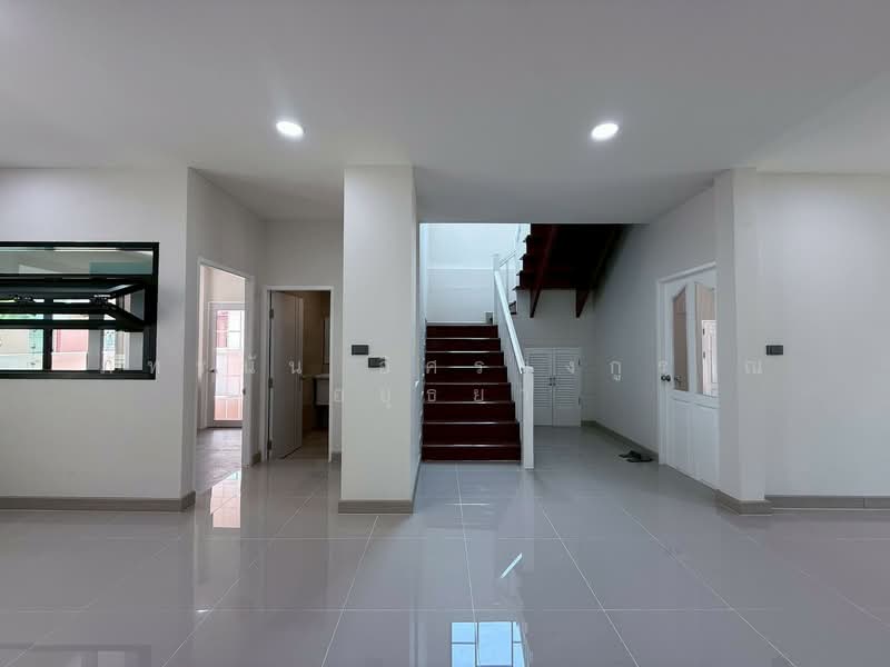 Chaiyapruek Bangbuathong, Nonthaburi, Soi Chaiyapruek Village, Bang Bua Thong, Bang Bua Thong, Nonthaburi, 5 Bedrooms, 350 sqm, Single Detached House For Sale, by ภัทรนัน อิศรางกูร ณ อยุธยา, 500218920 - DDproperty.com
