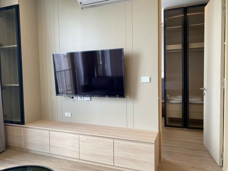 Noble State 39, Bangkok, 35 Soi Sukhumvit 39, Khlong Tan Nua, Watthana, Bangkok, 2 Bedrooms, 60 sqm, Condo For Rent, by Aom Hatairat, 500218931 - DDproperty.com