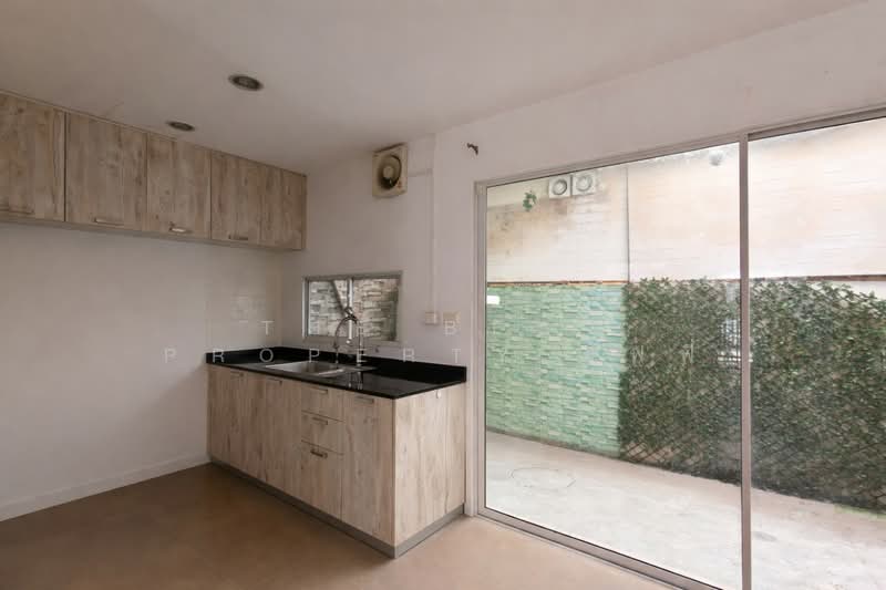 PRUKSA TOWN NEXTS PINKLAO-SAI 4, Nakhon Pathom, Krathum Lom, Sam Phran, Nakhon Pathom, 3 Bedrooms, 100 sqm, Townhouse For Sale, by The Best Property จิฟฟี่, 500218951 - DDproperty.com