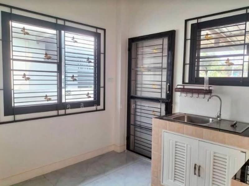ให้เช่าบ้านเดี่ยวใกล้โรบินสัน บ่อวิน ศรีราชา, Chon Buri (Pattaya), Bo Win, Si Racha, Chon Buri (Pattaya), 2 Bedrooms, 150 sqm, Single Detached House For Rent, by Dusit Saengfa, 500218995 - DDproperty.com