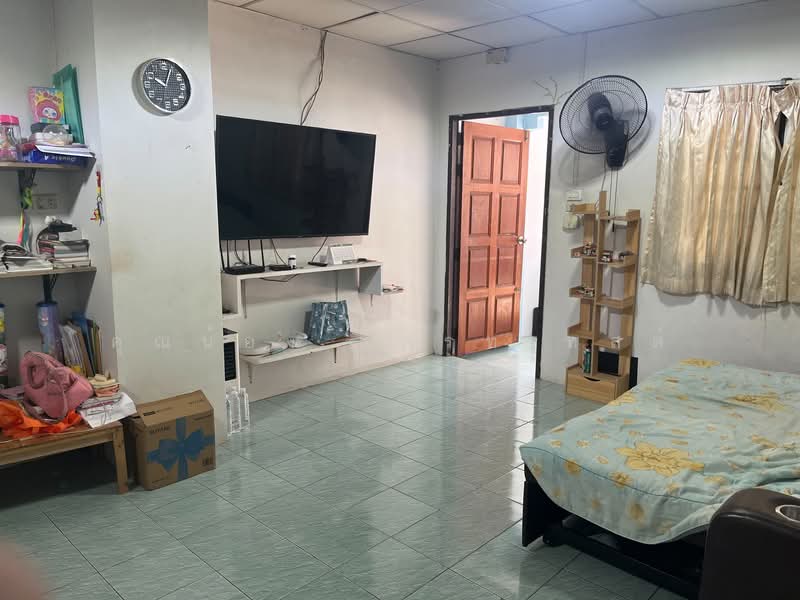 Chatnarong Villa 5 : ฉัตรณรงค์ วิลล่า 5, ปทุมธานี, Soi 15 ถนนลำลูกกา, บึงคำพร้อย, ลำลูกกา, ปทุมธานี, 96 ตร.ม., ทาวน์เฮ้าส์ ขาย, โดย คุณน้อง เกรทเทสต์, 500219001 - DDproperty.com