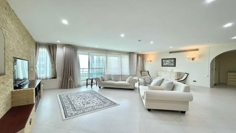 Ideal 24, Bangkok, 85 Sukhumvit 24 Alley, Khong Tan, Khlong Toei, Bangkok, 4 Bedrooms, 330 sqm, Condo For Sale, by Suthasin Boonkong, 500219038 - DDproperty.com