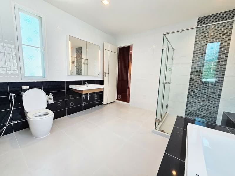 Laddarom Chaiyaphruk-Chaengwattana, Nonthaburi, Chaiyapruek Road, Khlong Phra Udom, Pak Kret, Nonthaburi, 4 Bedrooms, 120 sqm, Single Detached House For Sale, by The Best Property โจ๊ก, 500219057 - DDproperty.com