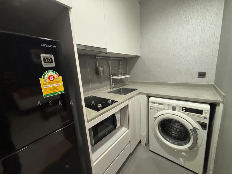 M Thonglor 10, Bangkok, 9 Soi Ekkamai 12, Ekkamai Road, Khlong Tan Nua, Watthana, Bangkok, 1 Bedroom, 30 sqm, Condo For Rent, by Sakan Akkara-aektalin, 500219062 - DDproperty.com