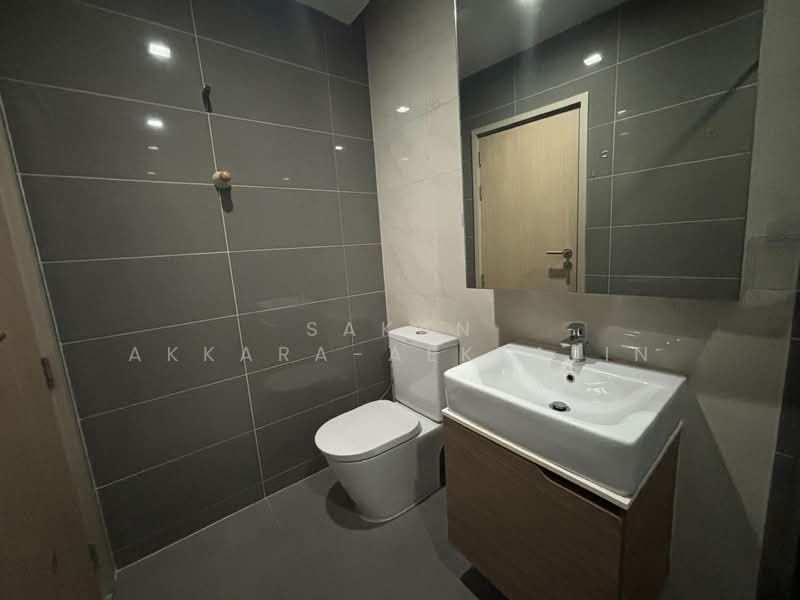 M Thonglor 10, Bangkok, 9 Soi Ekkamai 12, Ekkamai Road, Khlong Tan Nua, Watthana, Bangkok, 1 Bedroom, 30 sqm, Condo For Rent, by Sakan Akkara-aektalin, 500219062 - DDproperty.com