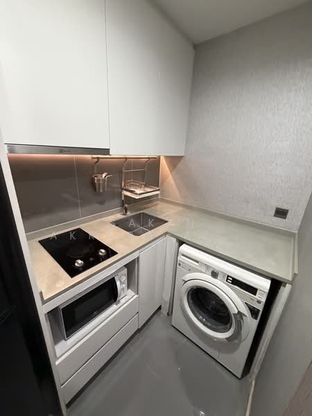 M Thonglor 10, Bangkok, 9 Soi Ekkamai 12, Ekkamai Road, Khlong Tan Nua, Watthana, Bangkok, 1 Bedroom, 30 sqm, Condo For Rent, by Sakan Akkara-aektalin, 500219062 - DDproperty.com