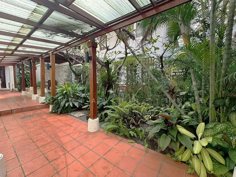 House, Bangkok, Khlong Tan Nua, Watthana, Bangkok, 5 Bedrooms, 620 sqm, Single Detached House For Rent, by Amornrat On-Thong, 500219099 - DDproperty.com