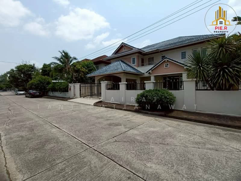 Nakarin Garden Village, Bangkok, Soi Romklao 19/1, Khlong Sam Prawet, Lat Krabang, Bangkok, 5 Bedrooms, 345 sqm, Single Detached House For Sale, by Jurairat Tantirattanawat, 500219118 - DDproperty.com