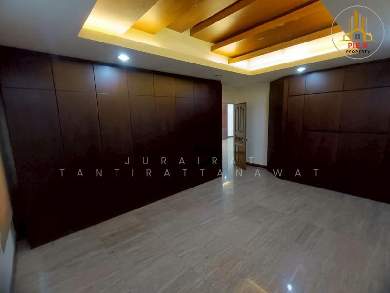 Nakarin Garden Village, Bangkok, Soi Romklao 19/1, Khlong Sam Prawet, Lat Krabang, Bangkok, 5 Bedrooms, 345 sqm, Single Detached House For Sale, by Jurairat Tantirattanawat, 500219118 - DDproperty.com