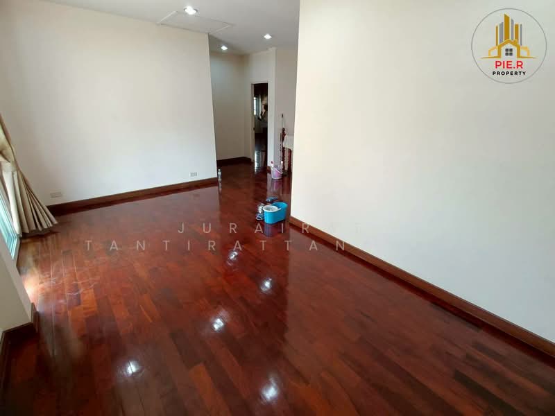 Nakarin Garden Village : หมู่บ้านนครินทร์การ์เด้น, กรุงเทพ, ซอยร่มเกล้า 19/1, คลองสามประเวศ, ลาดกระบัง, กรุงเทพ, 345 ตร.ม., บ้านเดี่ยว ขาย, โดย Jurairat Tantirattanawat, 500219118 - DDproperty.com