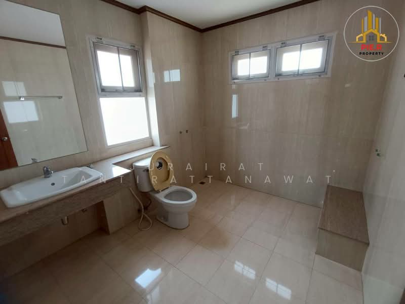 Nakarin Garden Village, Bangkok, Soi Romklao 19/1, Khlong Sam Prawet, Lat Krabang, Bangkok, 5 Bedrooms, 345 sqm, Single Detached House For Sale, by Jurairat Tantirattanawat, 500219118 - DDproperty.com