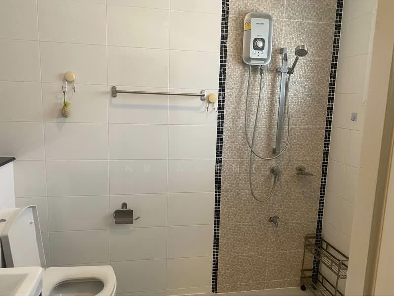 Perfect Place Wongwaen-Ramkhamhaeng, Bangkok, 94 Kheha Rom Klao Road, Khlong Song Ton Nun, Lat Krabang, Bangkok, 3 Bedrooms, 232 sqm, Single Detached House For Rent, by NR AGENT, 500219123 - DDproperty.com