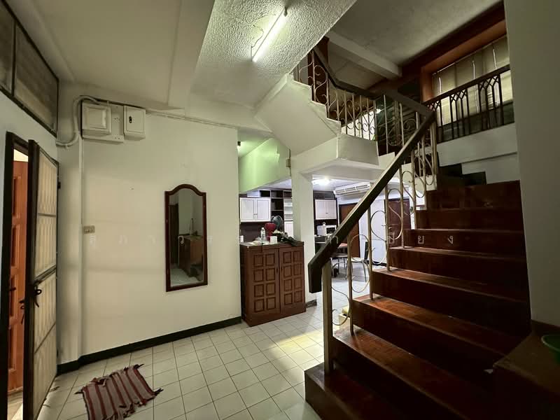 2-Unit Townhouse, 3.5 Storeys, Behind Terminal 21 Asoke, Sukhumvit Soi 19, Bangkok, 16/14-15 สุขุมวิท 19 แขวงคลองเตยเหนือ เขตวัฒนา กรุงเทพ 10110, Khlongtoei Nua, Watthana, Bangkok, , 607 sqm, Shophouse For Sale, by สุภาวรรณ คำเปียง, 500219124 - DDproperty.com