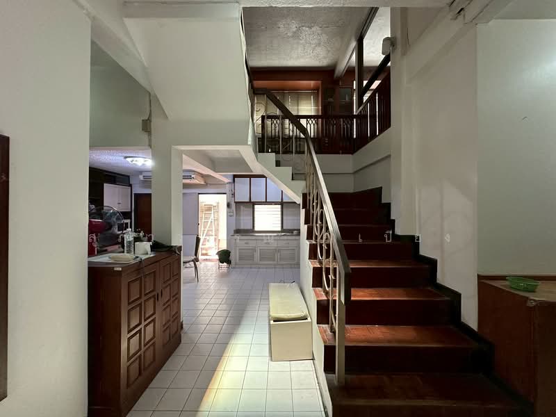 2-Unit Townhouse, 3.5 Storeys, Behind Terminal 21 Asoke, Sukhumvit Soi 19, Bangkok, 16/14-15 สุขุมวิท 19 แขวงคลองเตยเหนือ เขตวัฒนา กรุงเทพ 10110, Khlongtoei Nua, Watthana, Bangkok, , 607 sqm, Shophouse For Sale, by สุภาวรรณ คำเปียง, 500219124 - DDproperty.com