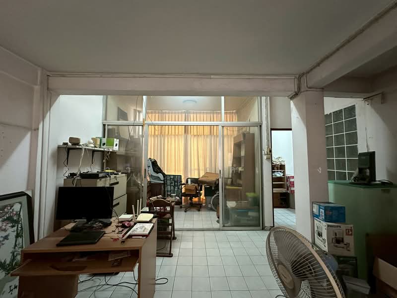 2-Unit Townhouse, 3.5 Storeys, Behind Terminal 21 Asoke, Sukhumvit Soi 19, Bangkok, 16/14-15 สุขุมวิท 19 แขวงคลองเตยเหนือ เขตวัฒนา กรุงเทพ 10110, Khlongtoei Nua, Watthana, Bangkok, , 607 sqm, Shophouse For Sale, by สุภาวรรณ คำเปียง, 500219124 - DDproperty.com