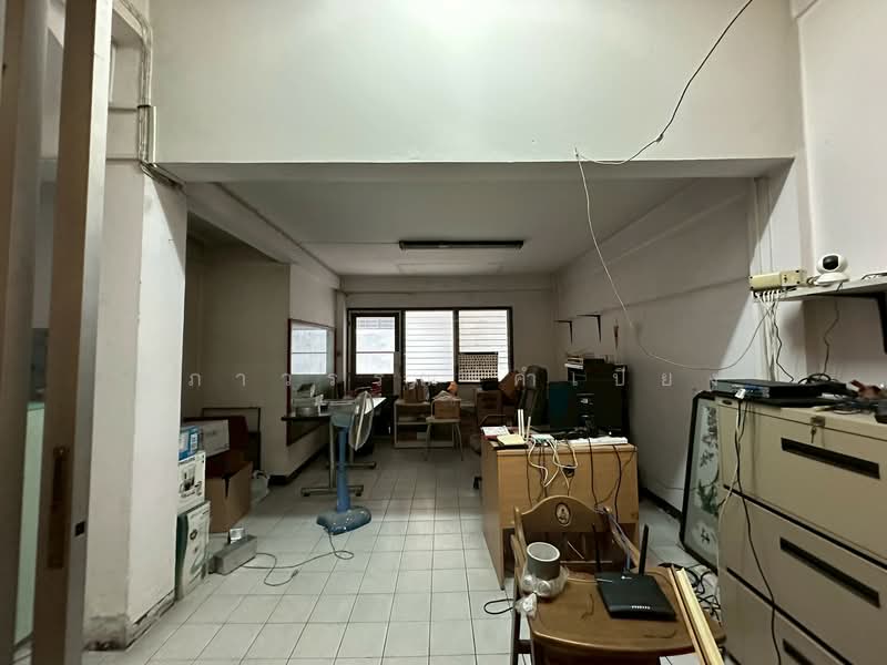 2-Unit Townhouse, 3.5 Storeys, Behind Terminal 21 Asoke, Sukhumvit Soi 19, Bangkok, 16/14-15 สุขุมวิท 19 แขวงคลองเตยเหนือ เขตวัฒนา กรุงเทพ 10110, Khlongtoei Nua, Watthana, Bangkok, , 607 sqm, Shophouse For Sale, by สุภาวรรณ คำเปียง, 500219124 - DDproperty.com