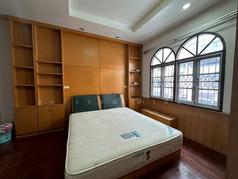 2-Unit Townhouse, 3.5 Storeys, Behind Terminal 21 Asoke, Sukhumvit Soi 19, Bangkok, 16/14-15 สุขุมวิท 19 แขวงคลองเตยเหนือ เขตวัฒนา กรุงเทพ 10110, Khlongtoei Nua, Watthana, Bangkok, , 607 sqm, Shophouse For Sale, by สุภาวรรณ คำเปียง, 500219124 - DDproperty.com