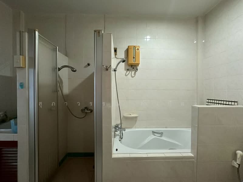 2-Unit Townhouse, 3.5 Storeys, Behind Terminal 21 Asoke, Sukhumvit Soi 19, Bangkok, 16/14-15 สุขุมวิท 19 แขวงคลองเตยเหนือ เขตวัฒนา กรุงเทพ 10110, Khlongtoei Nua, Watthana, Bangkok, , 607 sqm, Shophouse For Sale, by สุภาวรรณ คำเปียง, 500219124 - DDproperty.com