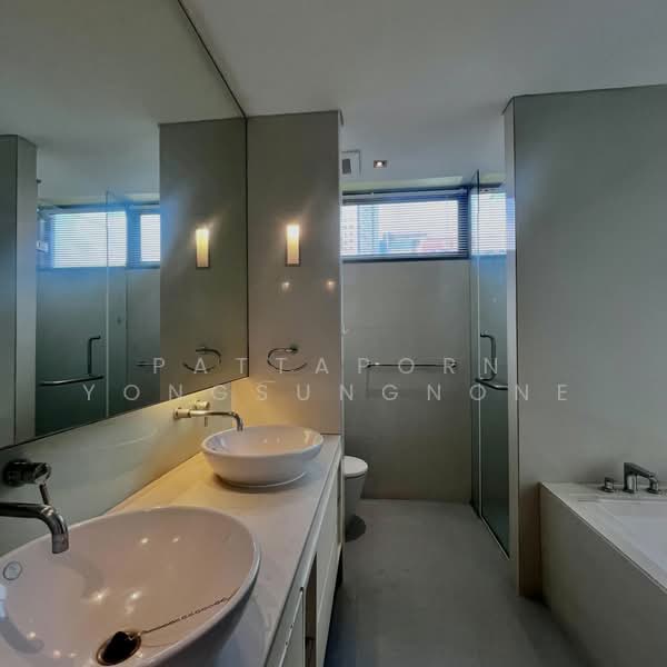 Domus 18, Bangkok, Soi Sukhumvit 18, Khlong Toei, Khlong Toei, Bangkok, 2 Bedrooms, 102 sqm, Condo For Rent, by Pattaporn Yongsungnone, 500219126 - DDproperty.com