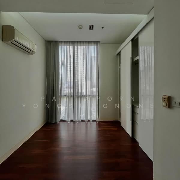 Domus 18, Bangkok, Soi Sukhumvit 18, Khlong Toei, Khlong Toei, Bangkok, 2 Bedrooms, 102 sqm, Condo For Sale, by Pattaporn Yongsungnone, 500219128 - DDproperty.com