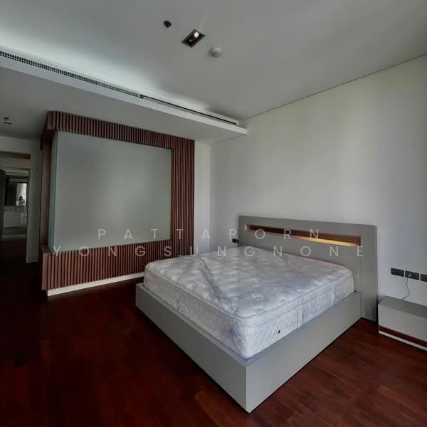 Domus 18, Bangkok, Soi Sukhumvit 18, Khlong Toei, Khlong Toei, Bangkok, 2 Bedrooms, 102 sqm, Condo For Sale, by Pattaporn Yongsungnone, 500219128 - DDproperty.com