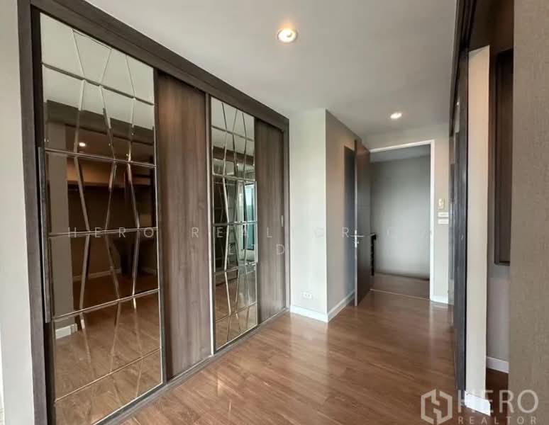 Bless Town Sukhumvit 50, Bangkok, Sukhumvit 50 Road, Phra Kanong, Khlong Toei, Bangkok, 3 Bedrooms, 300 sqm, Townhouse For Rent, by Hero Realtor Co., Ltd., 500219131 - DDproperty.com