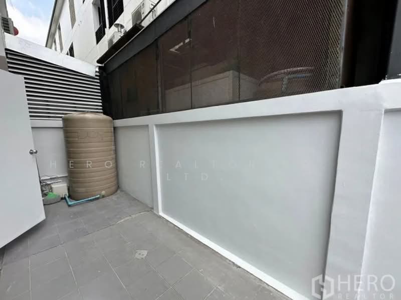 Bless Town Sukhumvit 50, Bangkok, Sukhumvit 50 Road, Phra Kanong, Khlong Toei, Bangkok, 3 Bedrooms, 300 sqm, Townhouse For Rent, by Hero Realtor Co., Ltd., 500219131 - DDproperty.com
