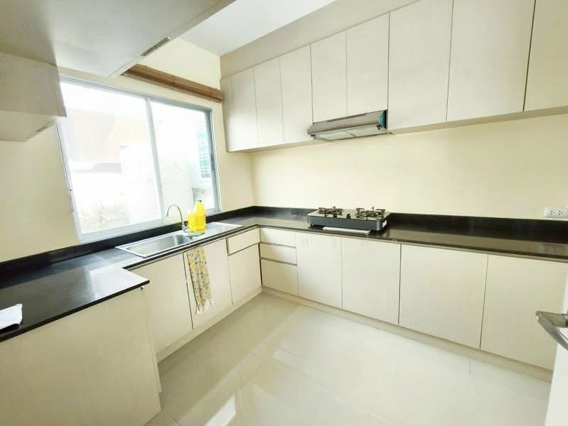 ให้เช่าบ้านแฝด ม.คาซ่าแกรนด์ สวนเสือ ศรีราชา, Chon Buri (Pattaya), Surasak, Si Racha, Chon Buri (Pattaya), 3 Bedrooms, 150 sqm, Semi-Detached House (Twin House) For Rent, by Dusit Saengfa, 500219133 - DDproperty.com