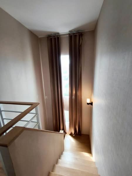 ให้เช่าบ้านแฝด ม.คาซ่าแกรนด์ สวนเสือ ศรีราชา, ชลบุรี, สุรศักดิ์, ศรีราชา, ชลบุรี, 150 ตร.ม., บ้านแฝด ให้เช่า, โดย ดุสิต แสงฟ้า, 500219133 - DDproperty.com